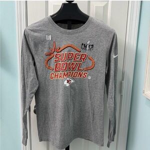 Nike NFL Kansas City Chiefs Mens Size S Super Bowl LVIII Gray Long Sleeve Shirt